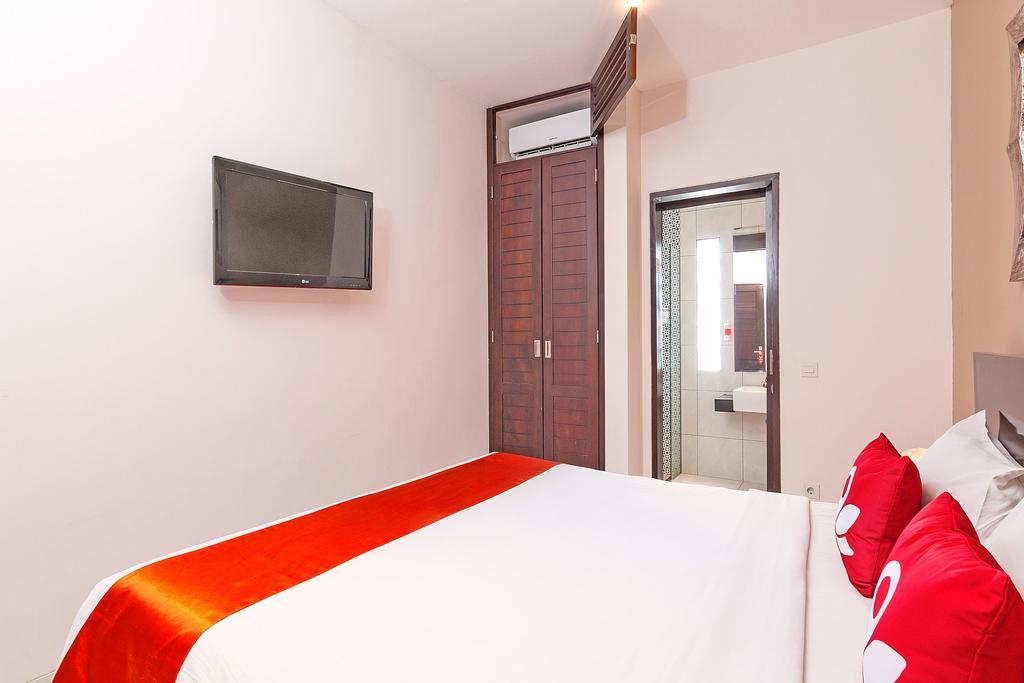 Hotel Zen Kuta Theater 2*