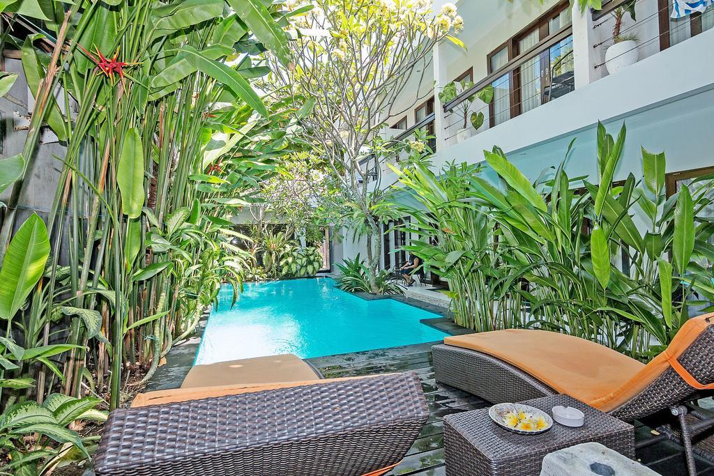Zen Kuta Theater Hotel